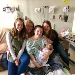 Meet your Posher, Abigail